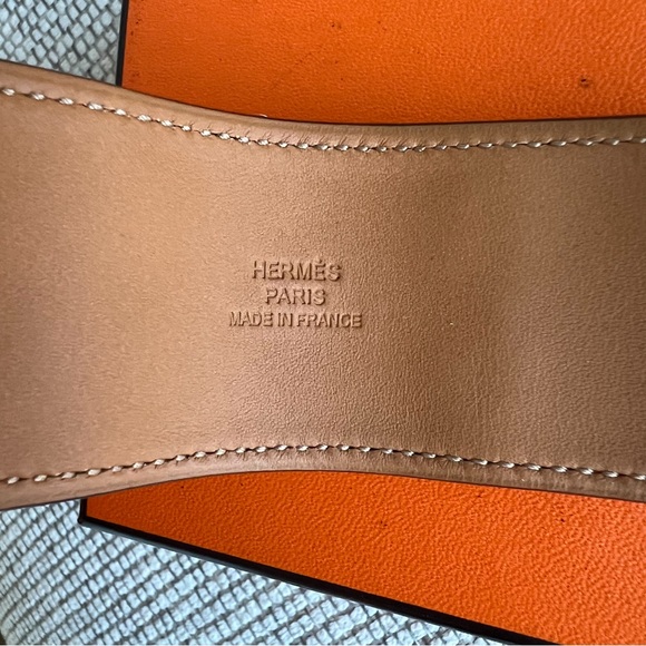 Hermes Epsom Collier De Chien CDC Bracelet in Rouge Casaque - Picture 5 of 7